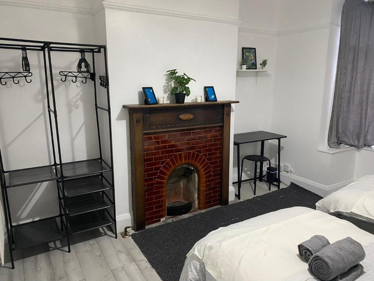 Room 2 Peaceful Stay Near Derby City Centre ภายนอก รูปภาพ